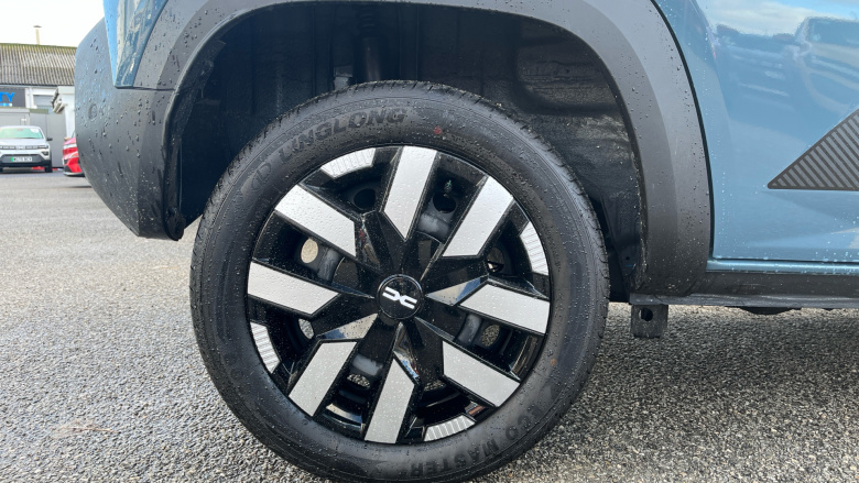 Dacia Spring 27kWh Expression 65 48kW 5dr Auto Electric Hatchback